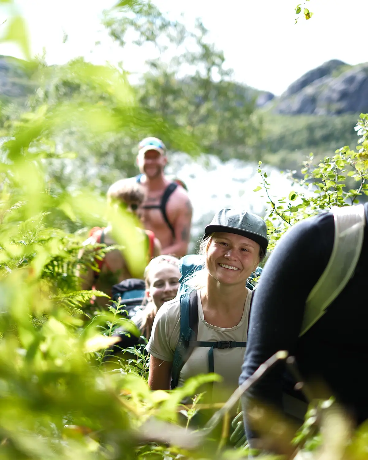 Halvårskurs. Det komplette kurs - skredkurs, klatrekurs, isklatring i Lofoten, Lyngen, Stetind og Chamonix.